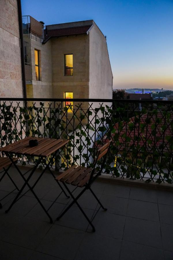 The Best Location In Jerusalem Exterior foto