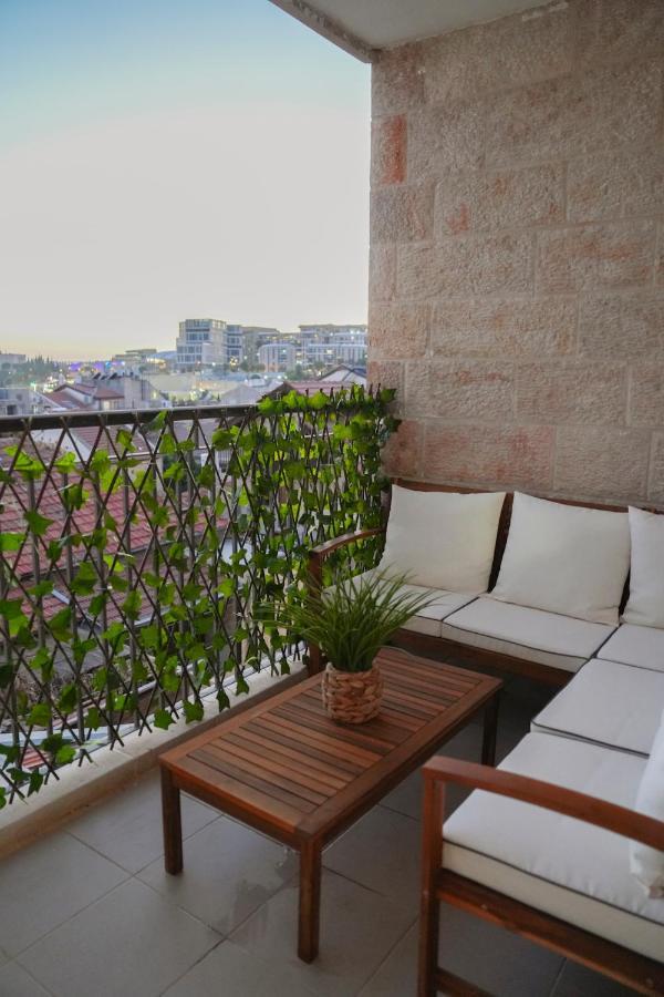 The Best Location In Jerusalem Exterior foto