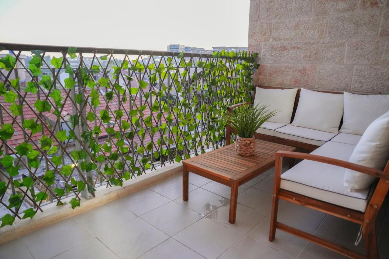 The Best Location In Jerusalem Exterior foto